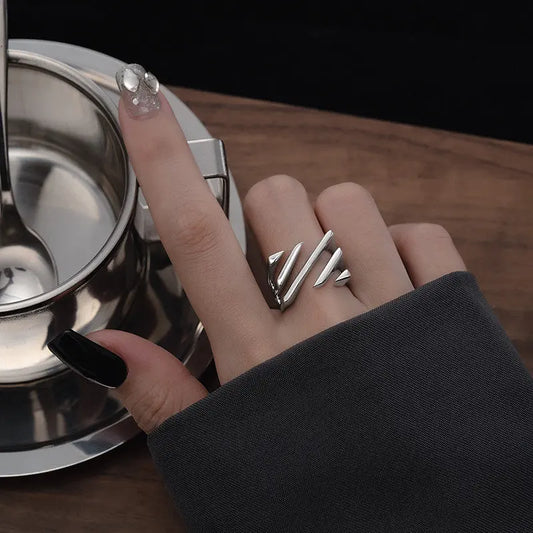 TWILL SQUARE SILVER RING Mira Gemini