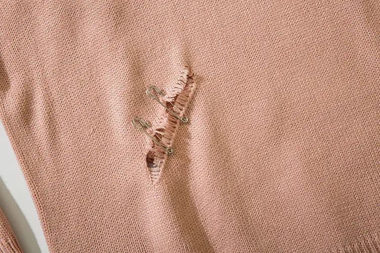 SAFETY PIN CUTOUT KNIT SWEATER - セーフティピンカットアウトダメージニットセーター - Mira Gemini