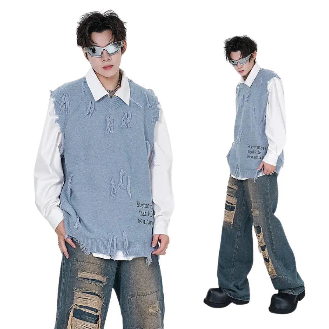DISTRESSED OVERSIZED KNIT VEST