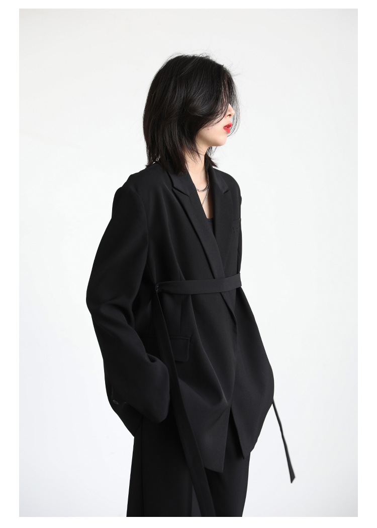 PLEATED HEM STAND COLLAR SET（裾プリーツ スタンドカラー ジャケット&パンツ）｜レディース Mira Gemini