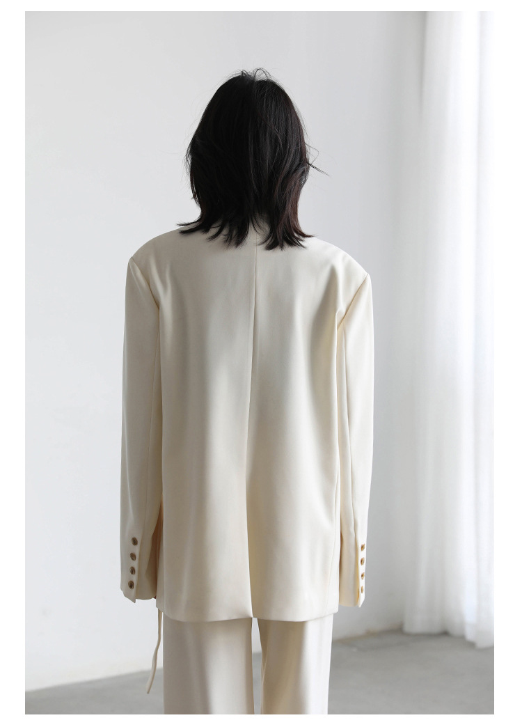 PLEATED HEM STAND COLLAR SET（裾プリーツ スタンドカラー ジャケット&パンツ）｜レディース Mira Gemini