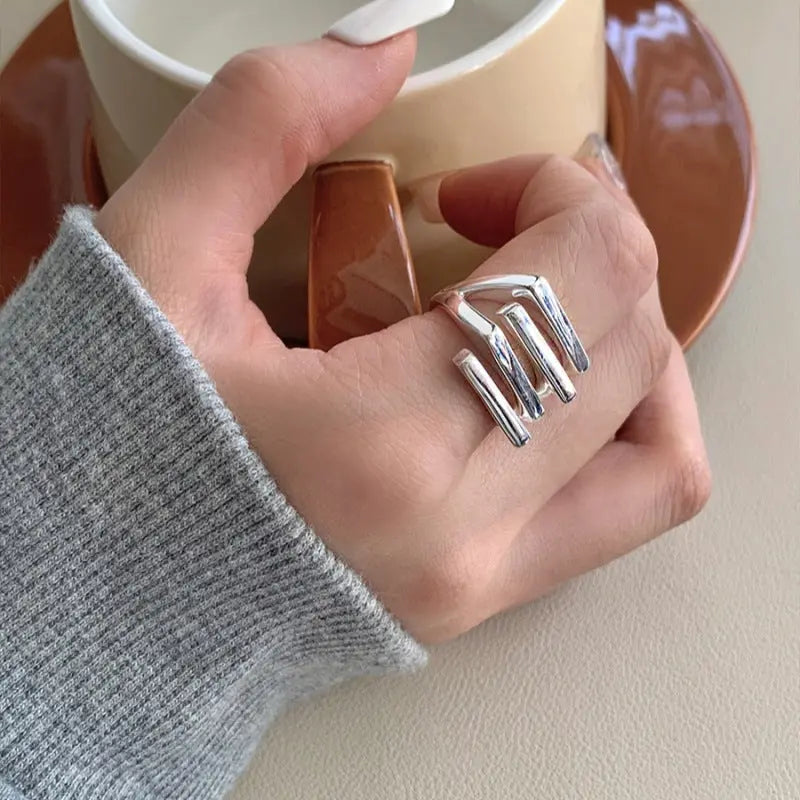 GEOMETRIC SILVER RING Mira Gemini