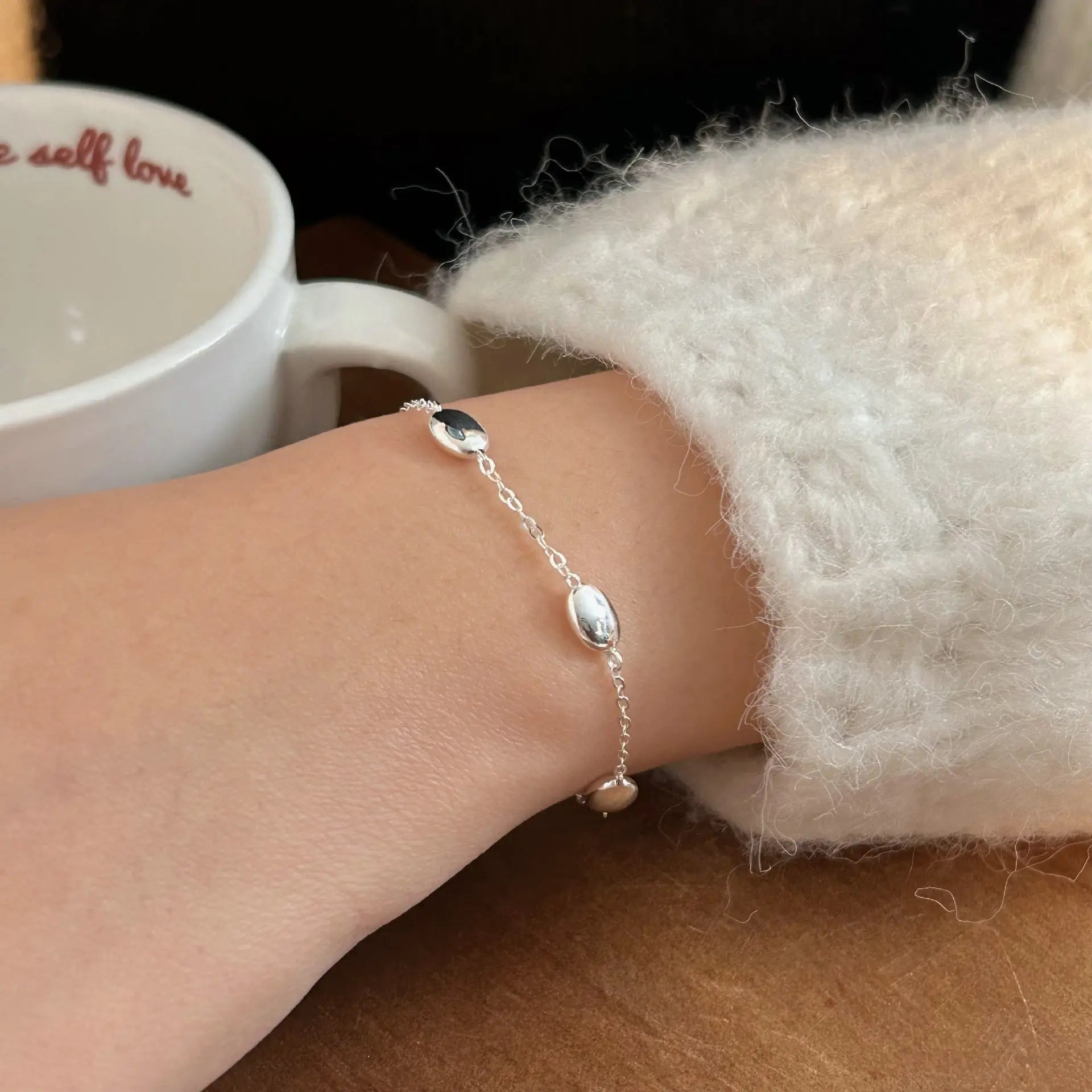 ELEGANT SILVER GEOMETRIC BRACELET Mira Gemini