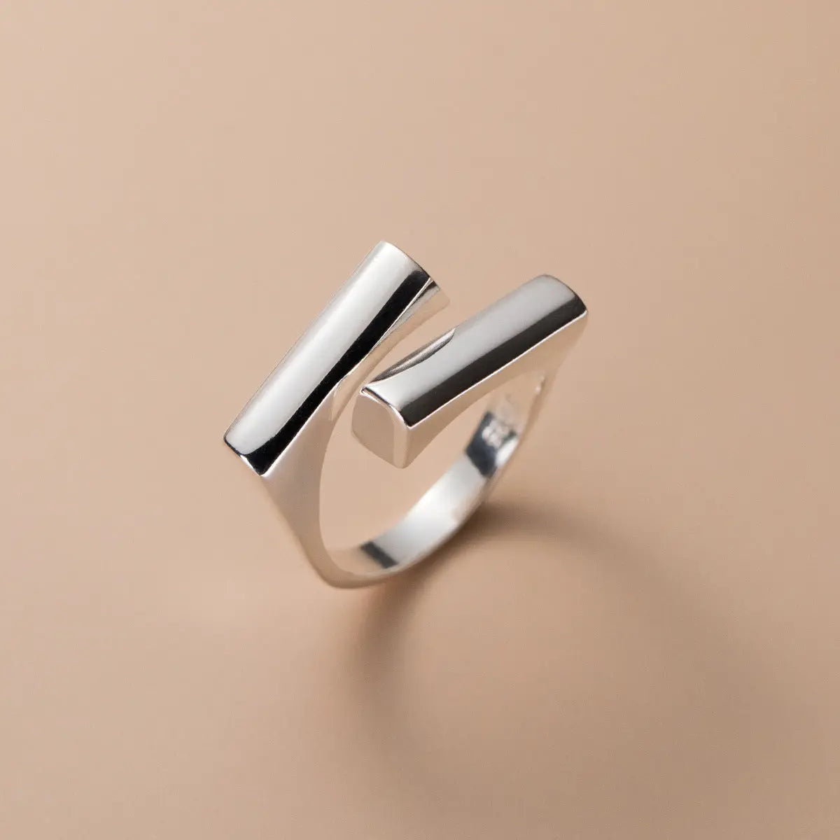 SQUARE SILVER RING Mira Gemini
