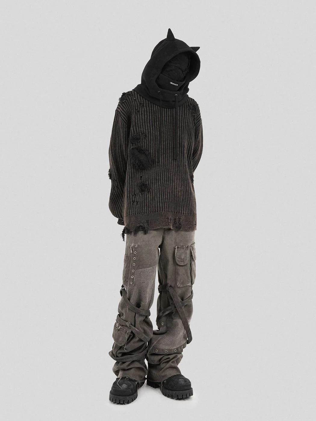 RIPPED TEXTURE SWEAT（リップドテクスチャースウェット）