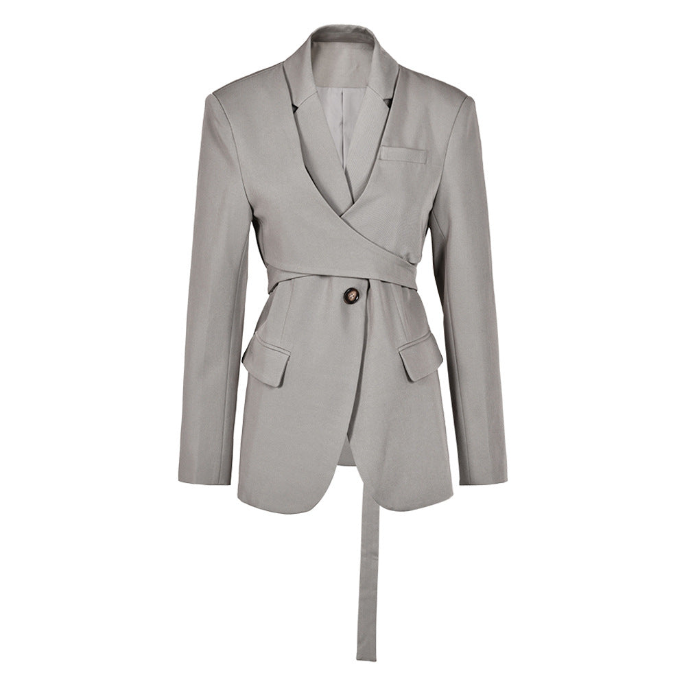 EUROPEAN DESIGN WAIST-FIT BLAZER BLOUSE（ヨーロピアンスタイル ウエストフィット ブラウスジャケット）｜レディース