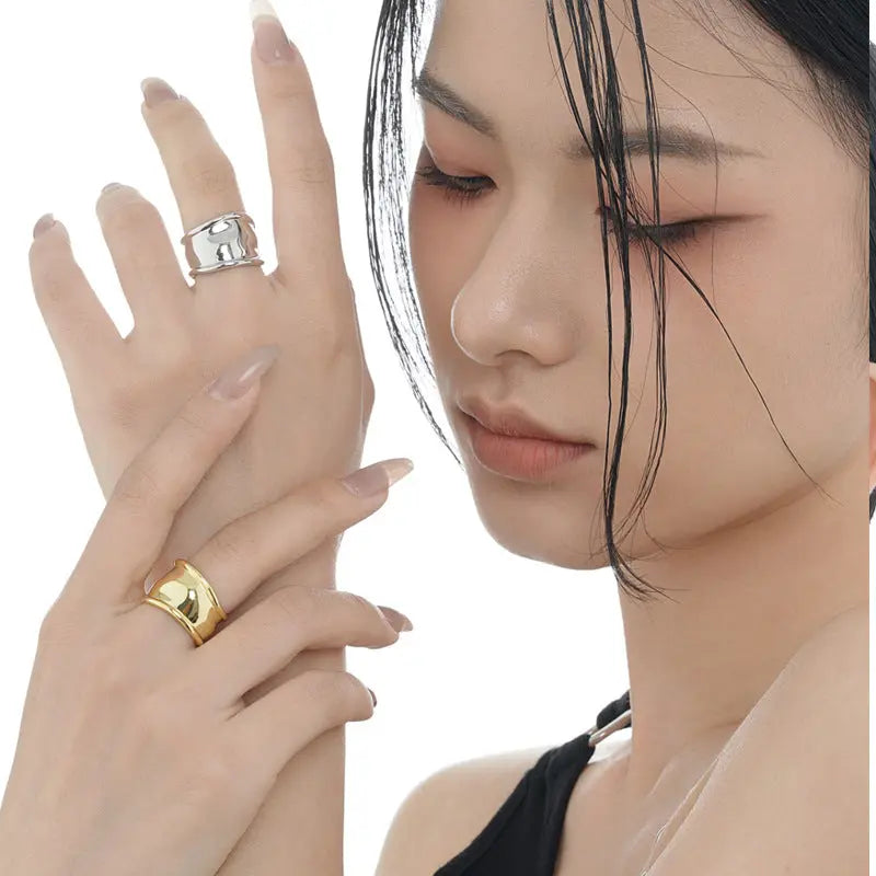 BOLD OPEN RING Mira Gemini