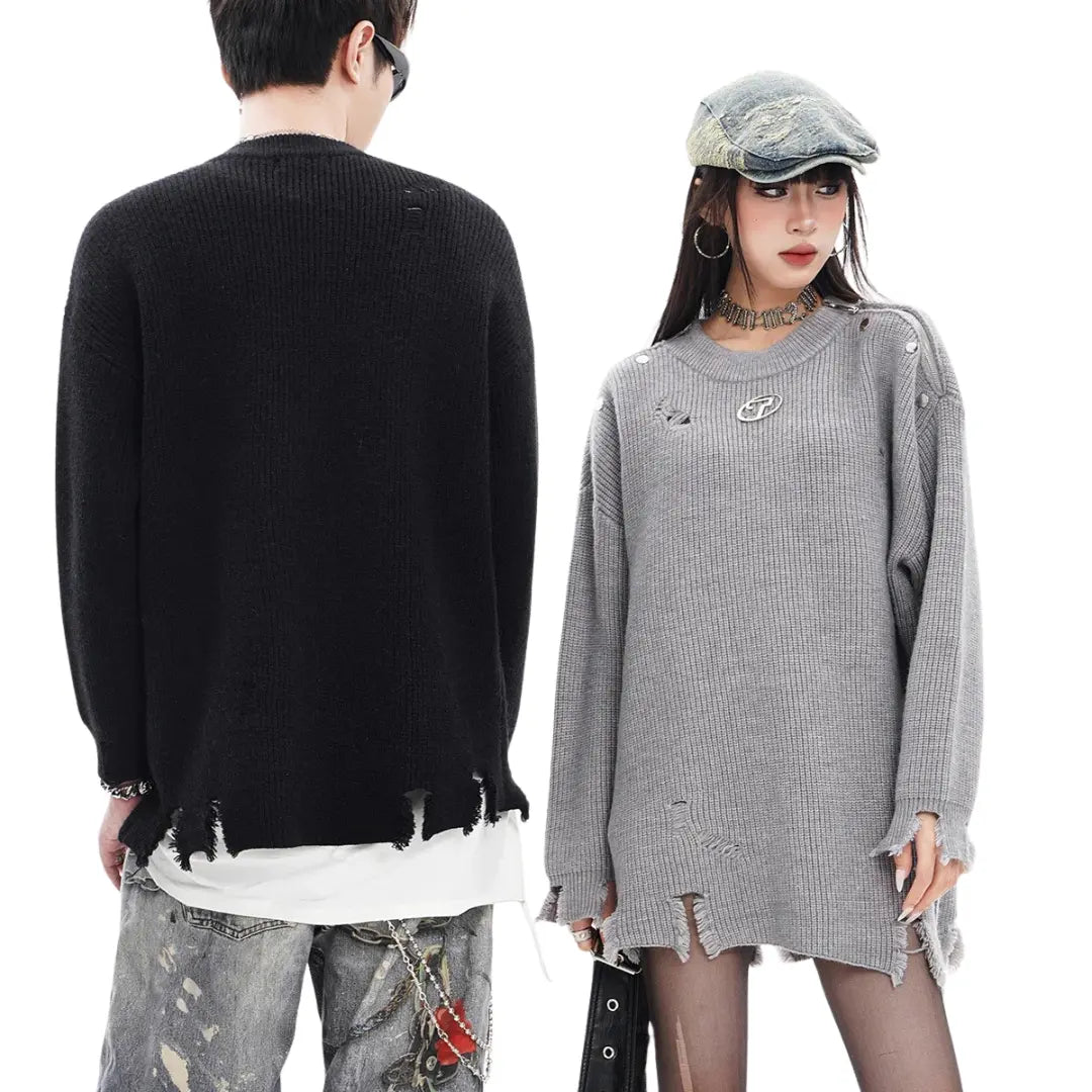 DISTRESSED OVERSIZED CREWNECK KNIT SWEATER